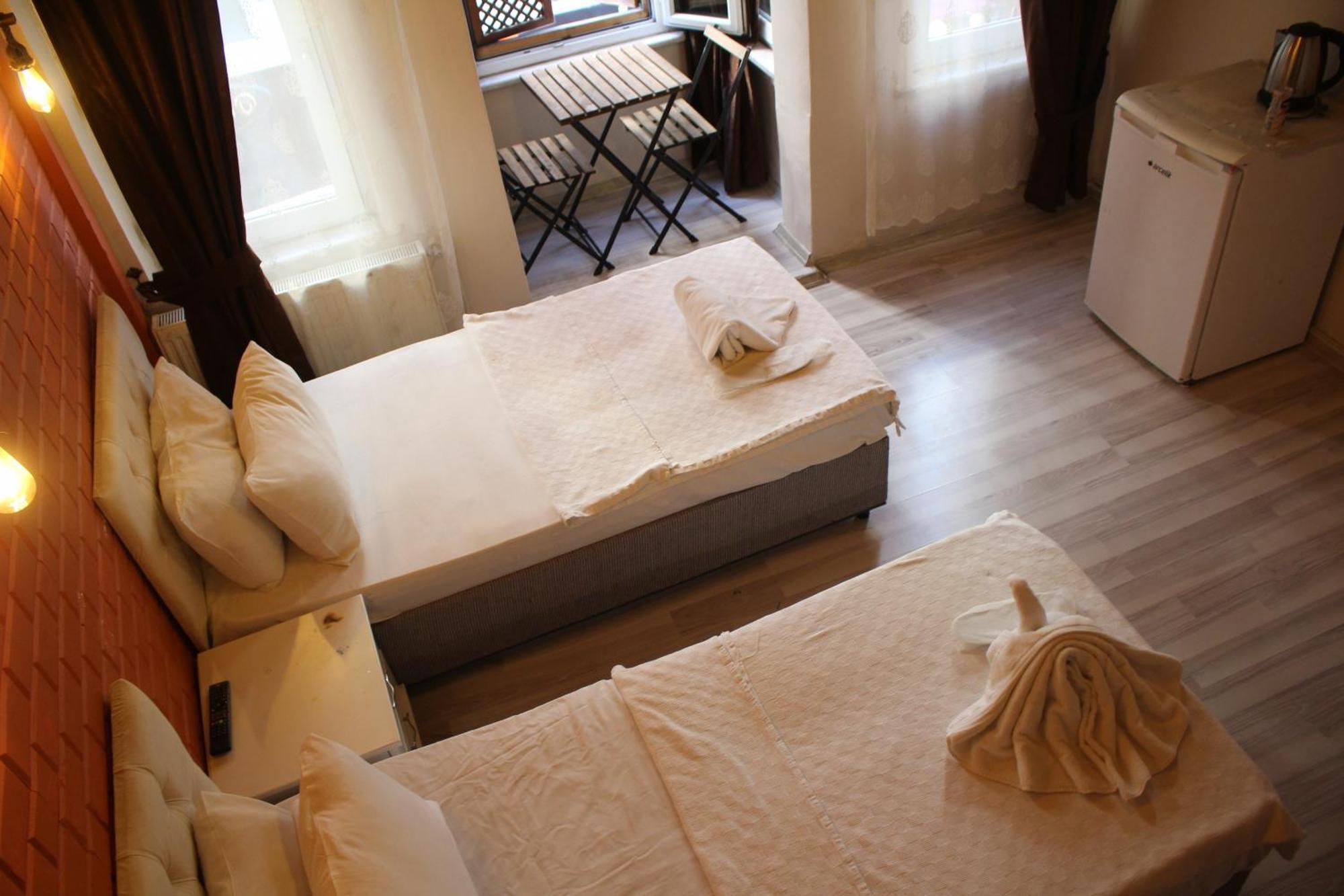 Taksim Bricktown Suite Istanbul Exteriör bild
